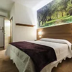 Hostal Arriola